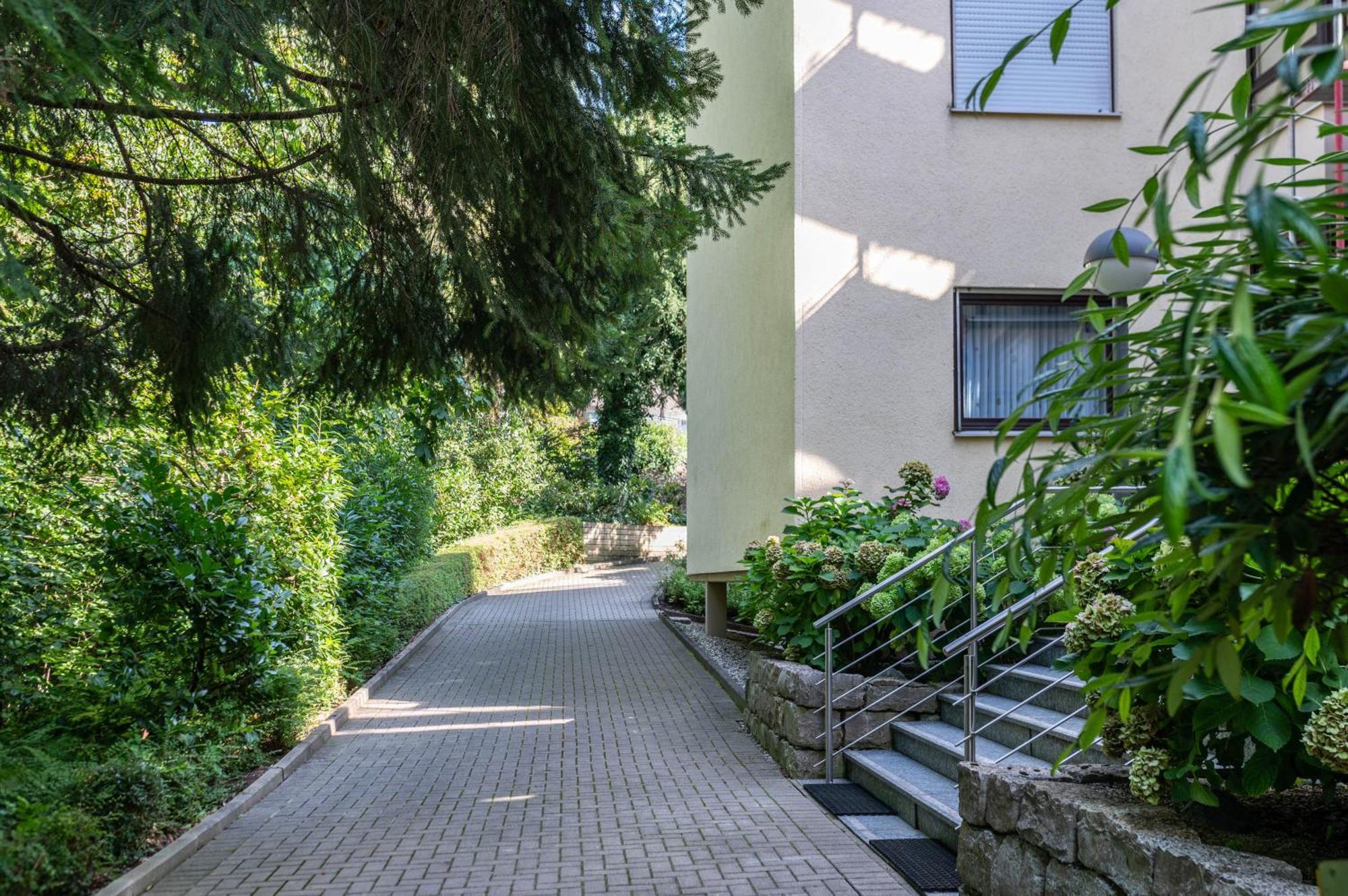 Der Zwergenbau